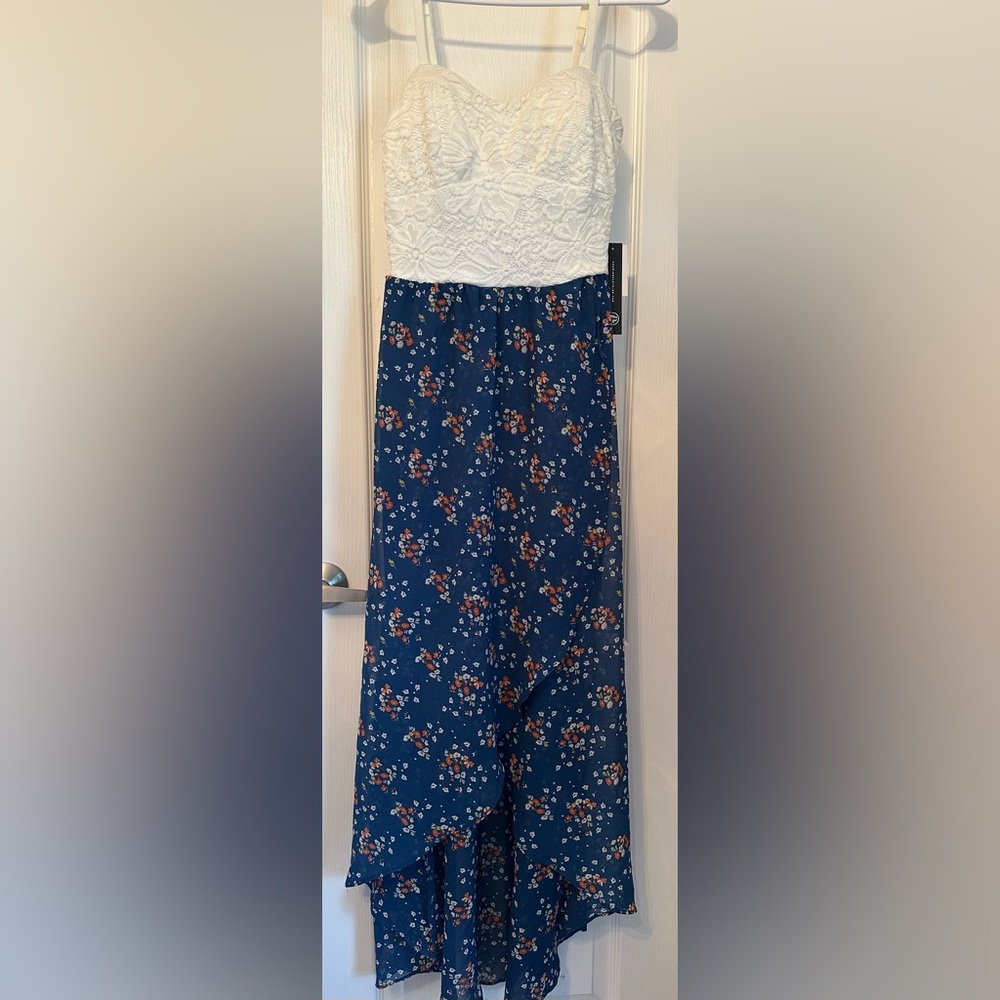 Floral Maxi Dress with Lace Bodice